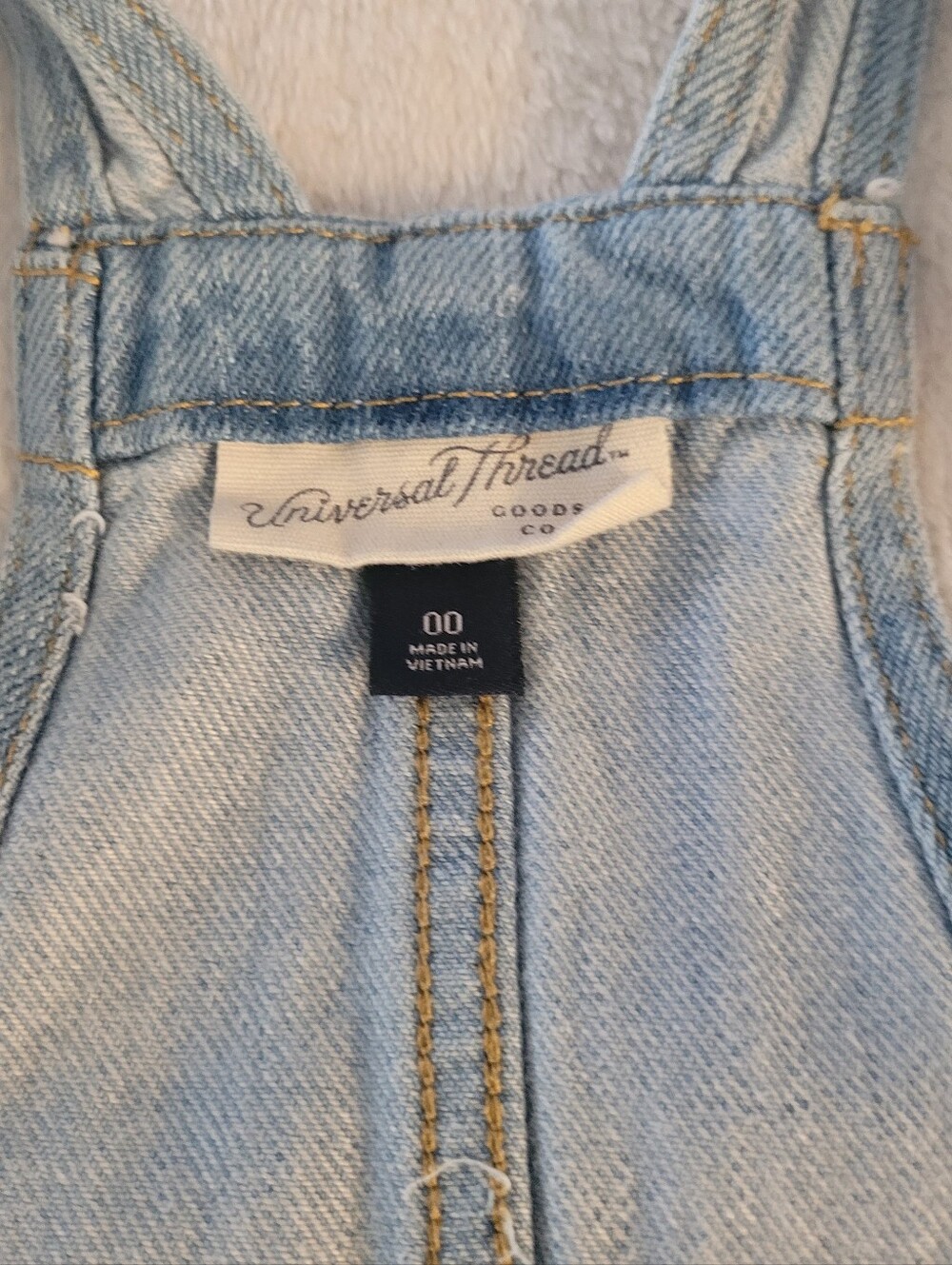 Universal Thread Overall Shorts - Picture 3 of 7